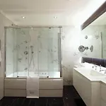 Apartahotel Pera 4*