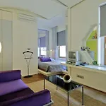 Pera Apartahotel 4*