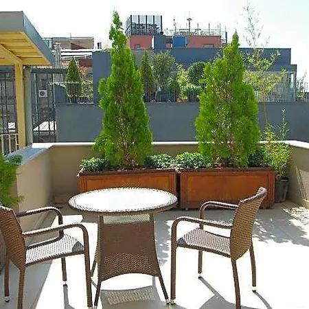 Pera Apartmanhotel 4*