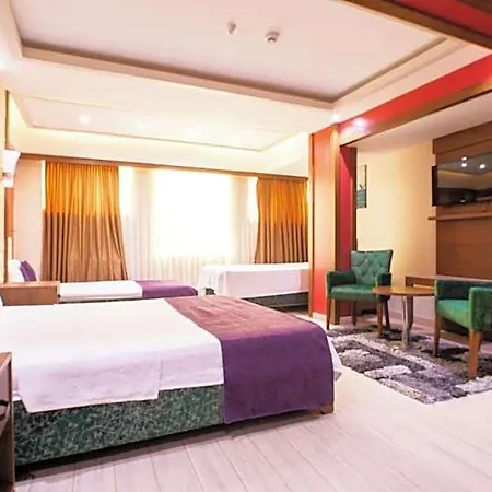 Pera Apartmanhotel